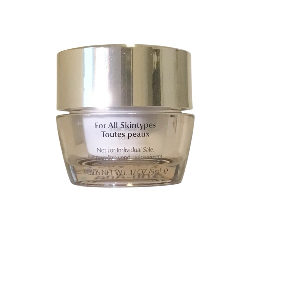 Estรฉe Lauder Revitalizing Supreme Global Anti-Aging 2 Piece Travel Sample Set - Picture 5 of 6